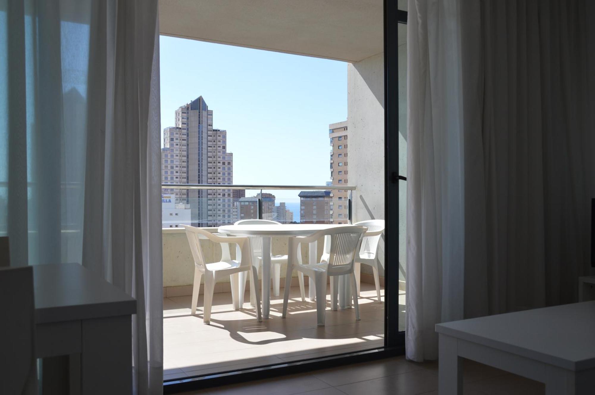 D'Oboe Marlovi Apt With Pool Benidorm Eksteriør billede